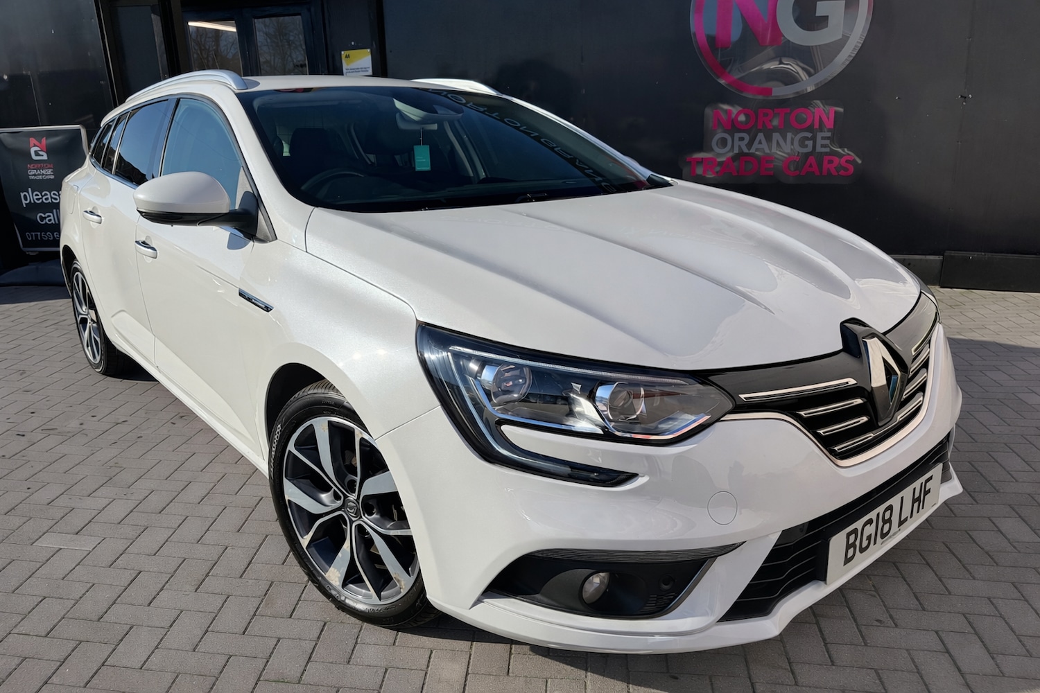 Used Renault Megane 2018 for sale - 77557117: Photo 4