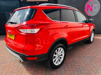 Used Ford Kuga 2015 for sale - 79503900: Photo
