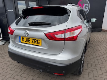 Used Nissan Qashqai 2016 for sale - 78594082: Photo