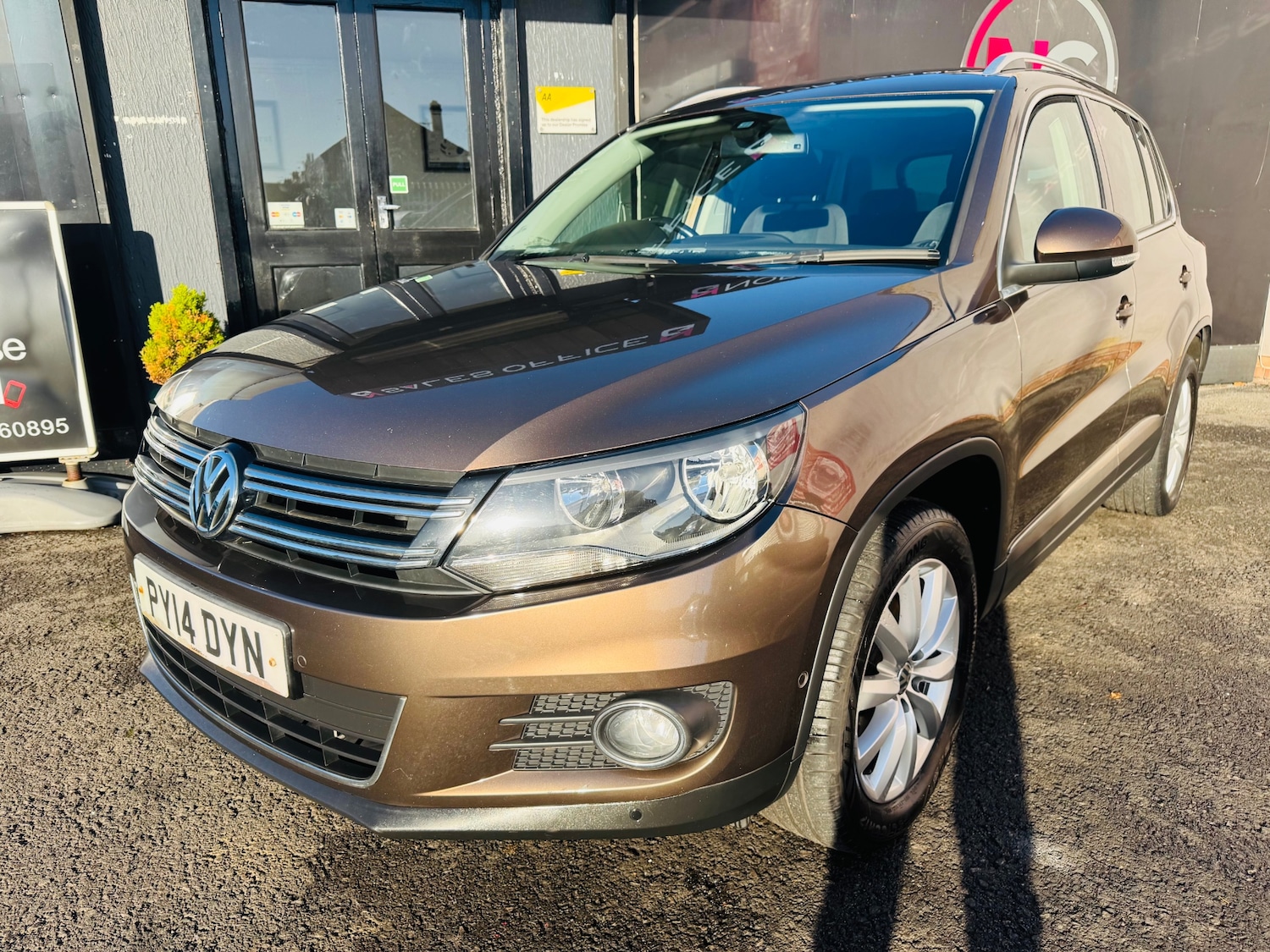 Used Volkswagen Tiguan 2014 for sale - 76344709: Photo 2