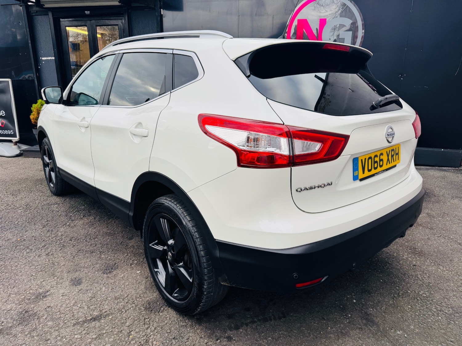 Used Nissan Qashqai 2016 for sale - 76505557: Photo 10