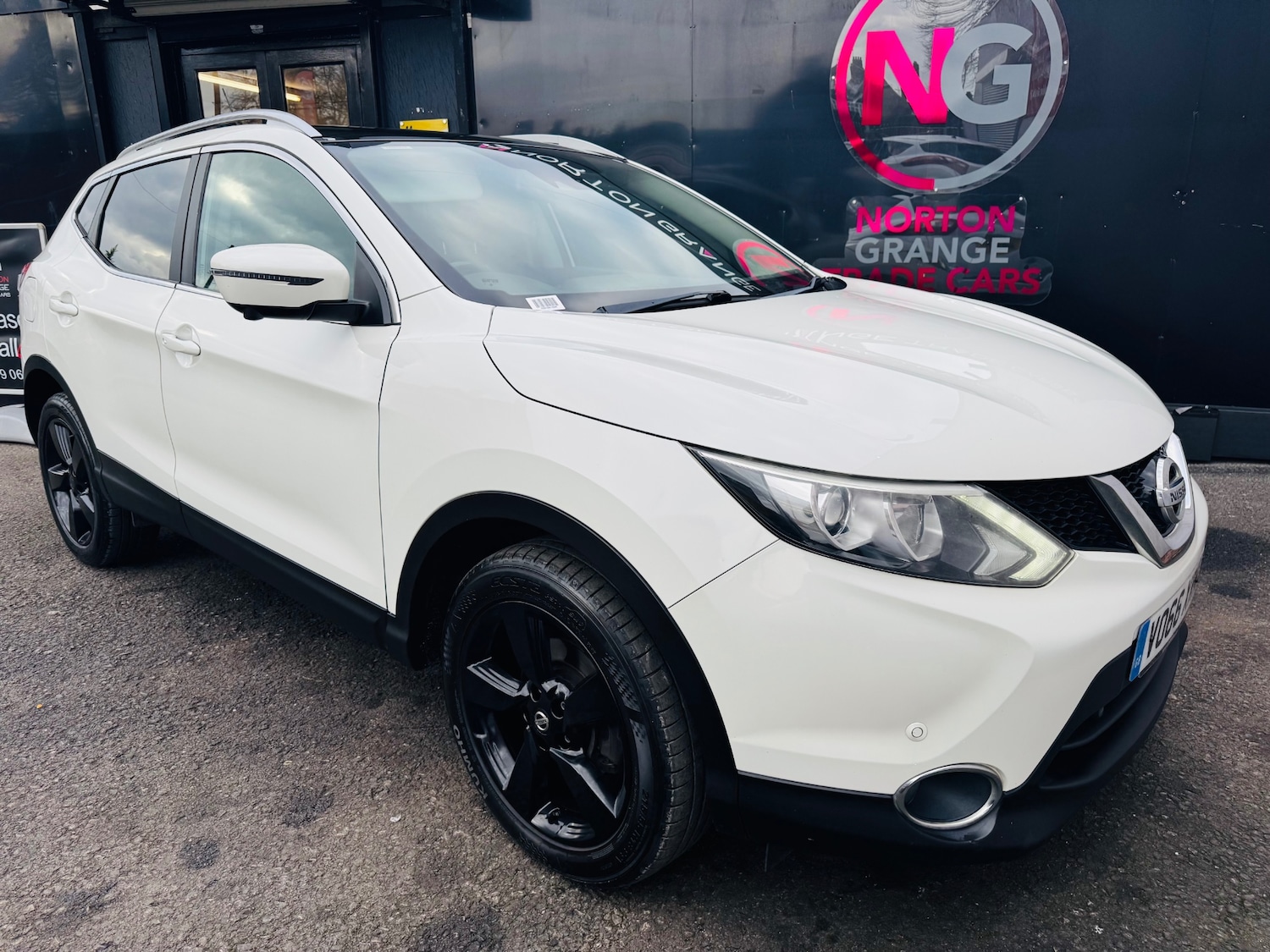 Used Nissan Qashqai 2016 for sale - 76505557: Photo 11