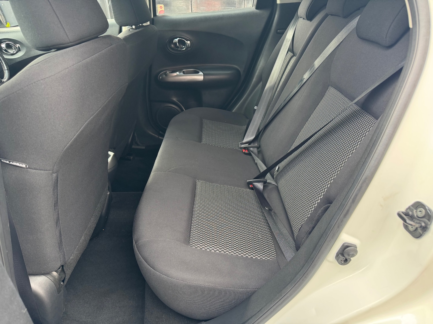 Used Nissan Juke 2015 for sale - 76330951: Photo 16