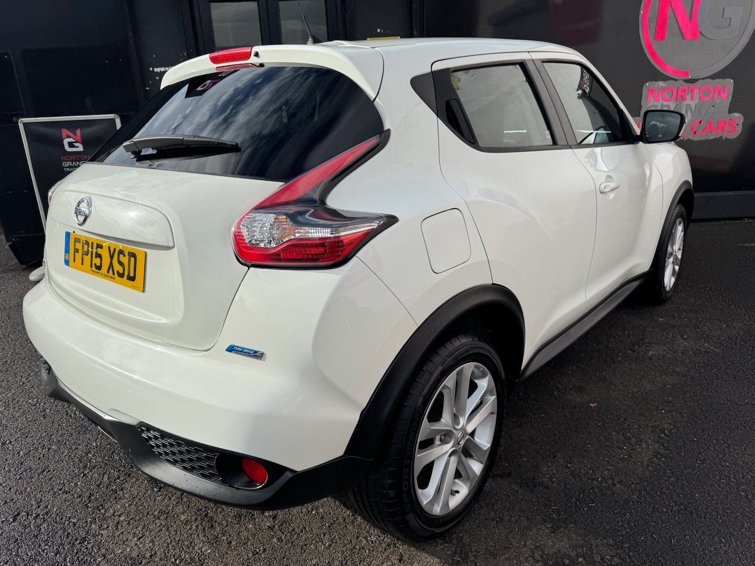 Used Nissan Juke 2015 for sale - 76330951: Photo 19