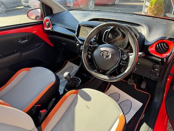 Used Toyota AYGO 2014 for sale - 76064712: Photo