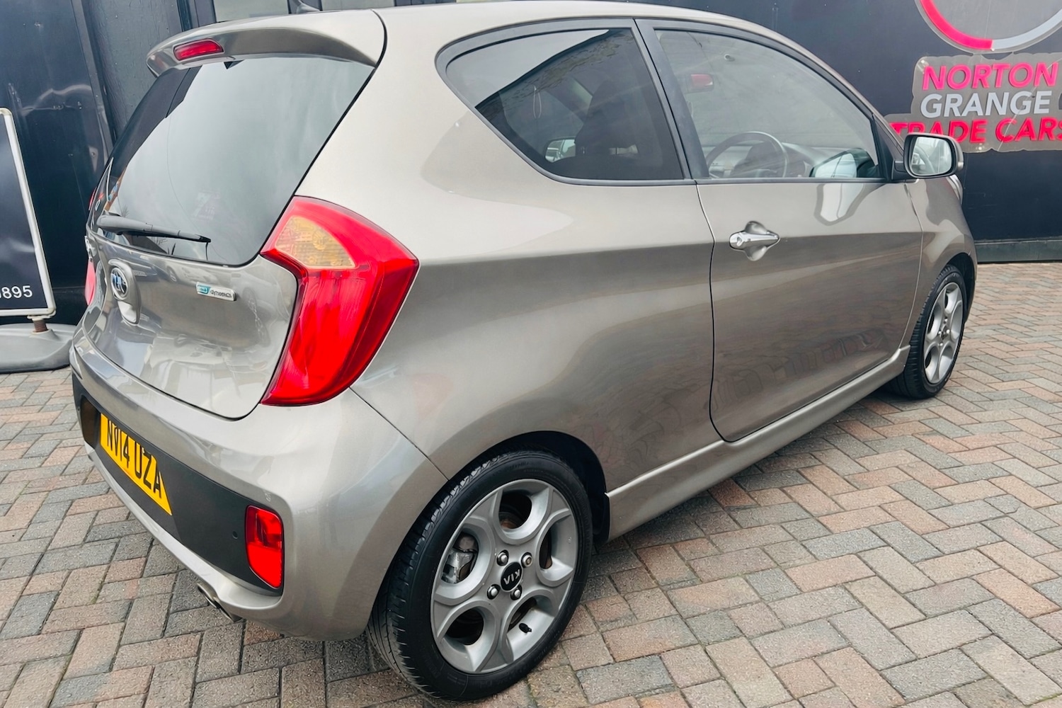 Used Kia Picanto 2014 for sale - 77917509: Photo 15