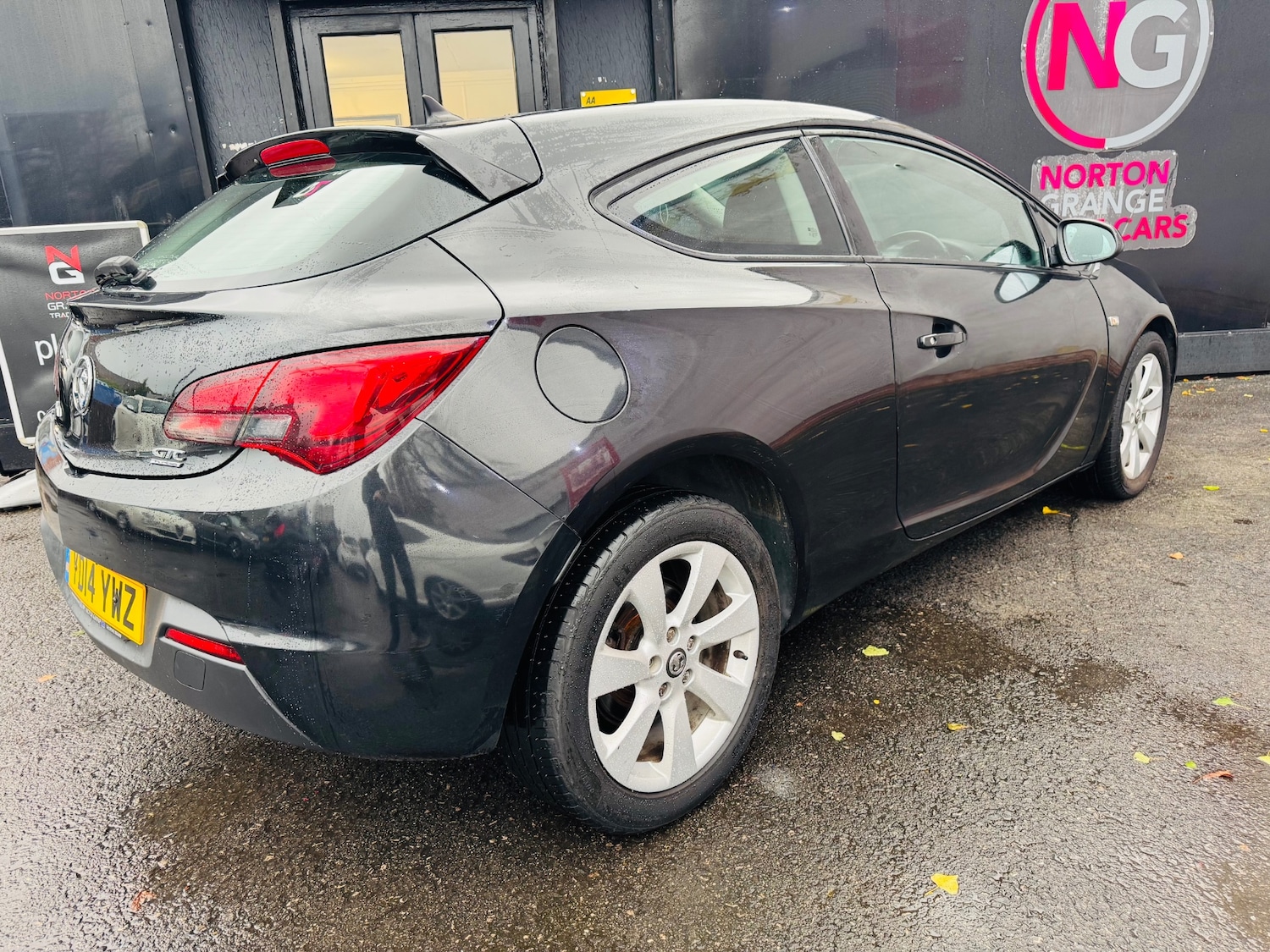 Used Vauxhall Astra GTC 2014 for sale - 76589058: Photo 12