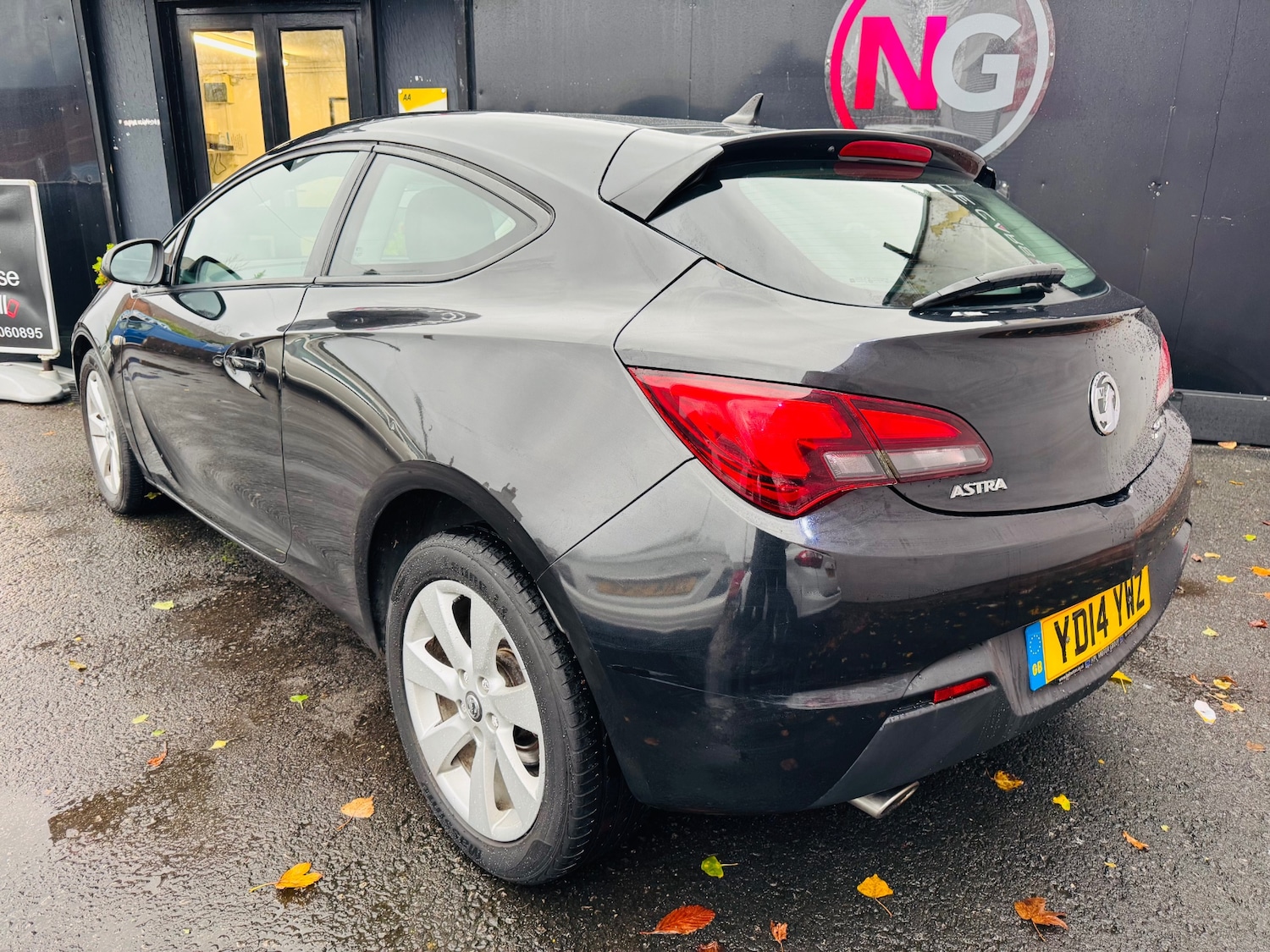 Used Vauxhall Astra GTC 2014 for sale - 76589058: Photo 9