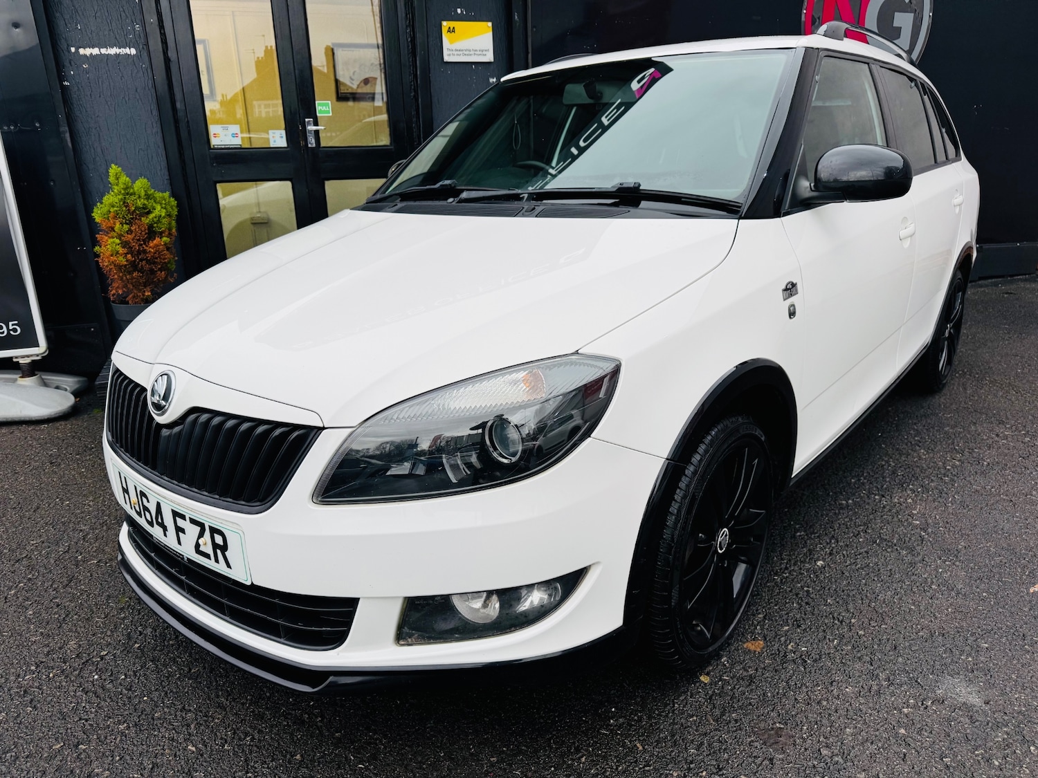 Used Skoda Fabia 2014 for sale - 76719100: Photo 1