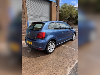 Used Volkswagen Polo 2016 for sale - 78641996: Photo