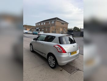 Used Suzuki Swift 2013 for sale - 79865513: Photo