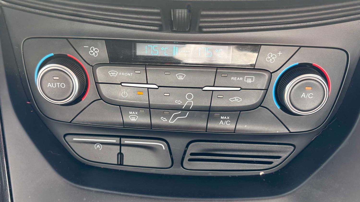 Used Ford Kuga for sale - 78104597: Photo 29