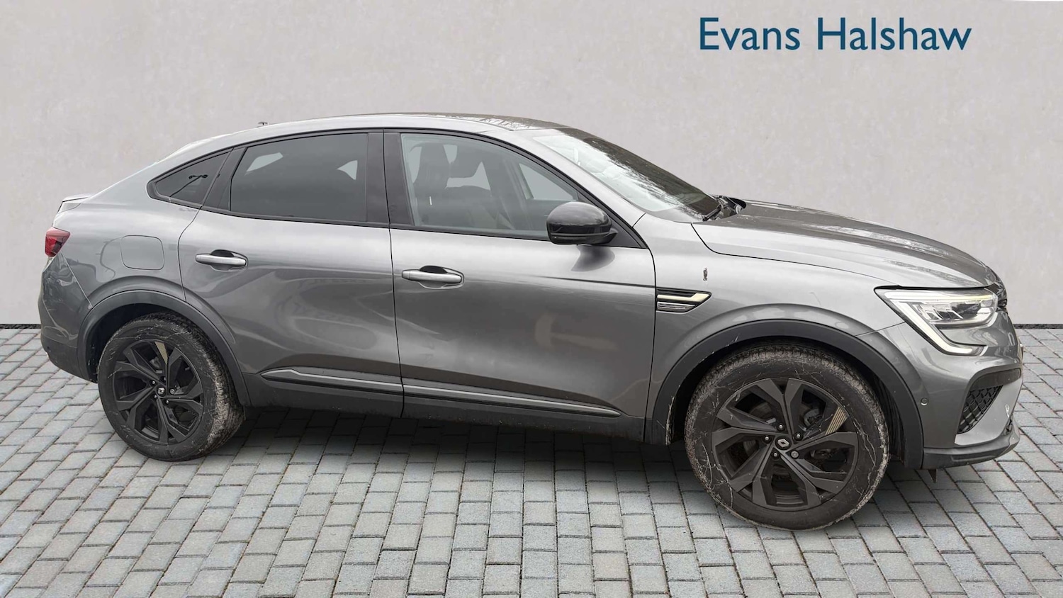 Used Renault Arkana 2023 for sale - 77711181: Photo 3