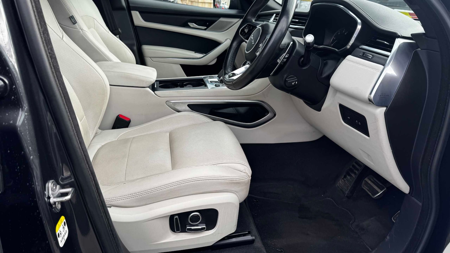 Used Jaguar F-Pace 2022 for sale - 78104706: Photo 23