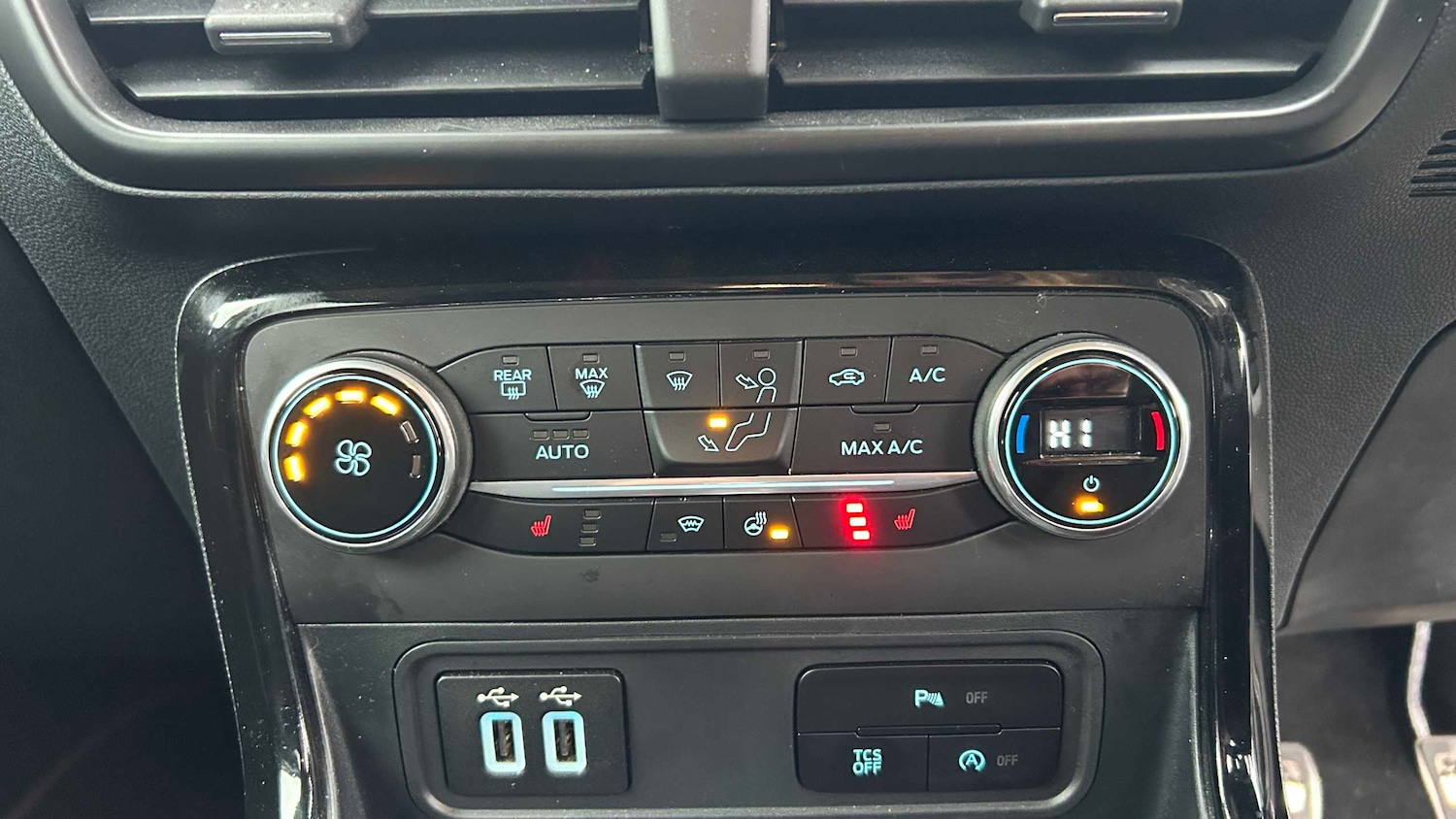 Used Ford Ecosport 2020 for sale - 77373701: Photo 27