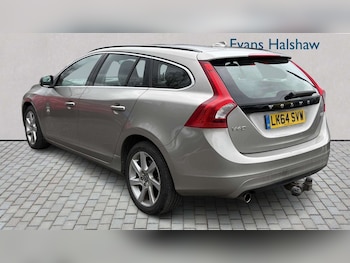 Used Volvo V60 2014 for sale - 77913931: Photo