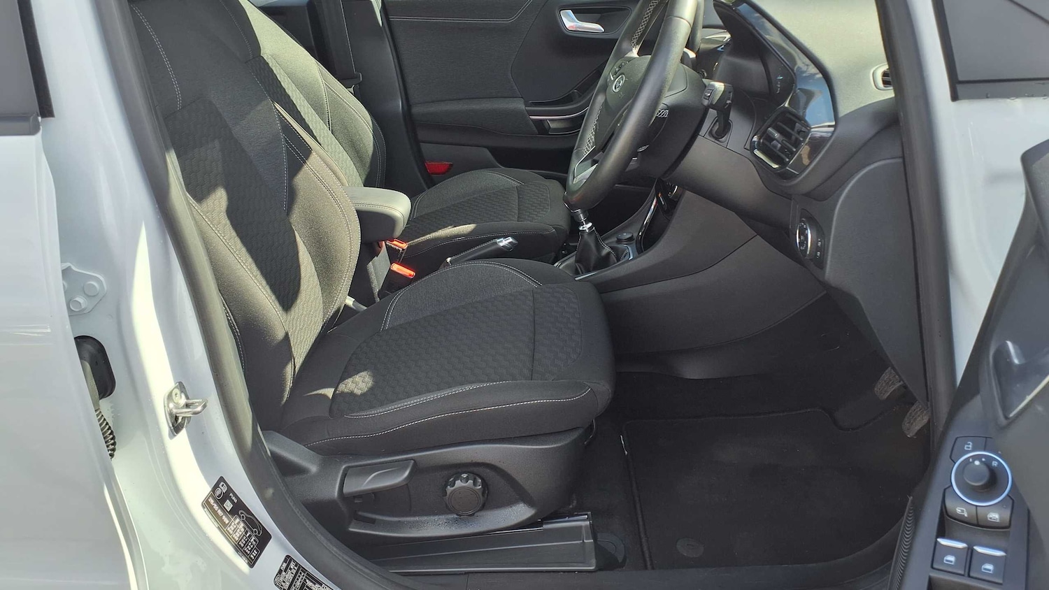 Used Ford Puma 2022 for sale - 75903378: Photo 25