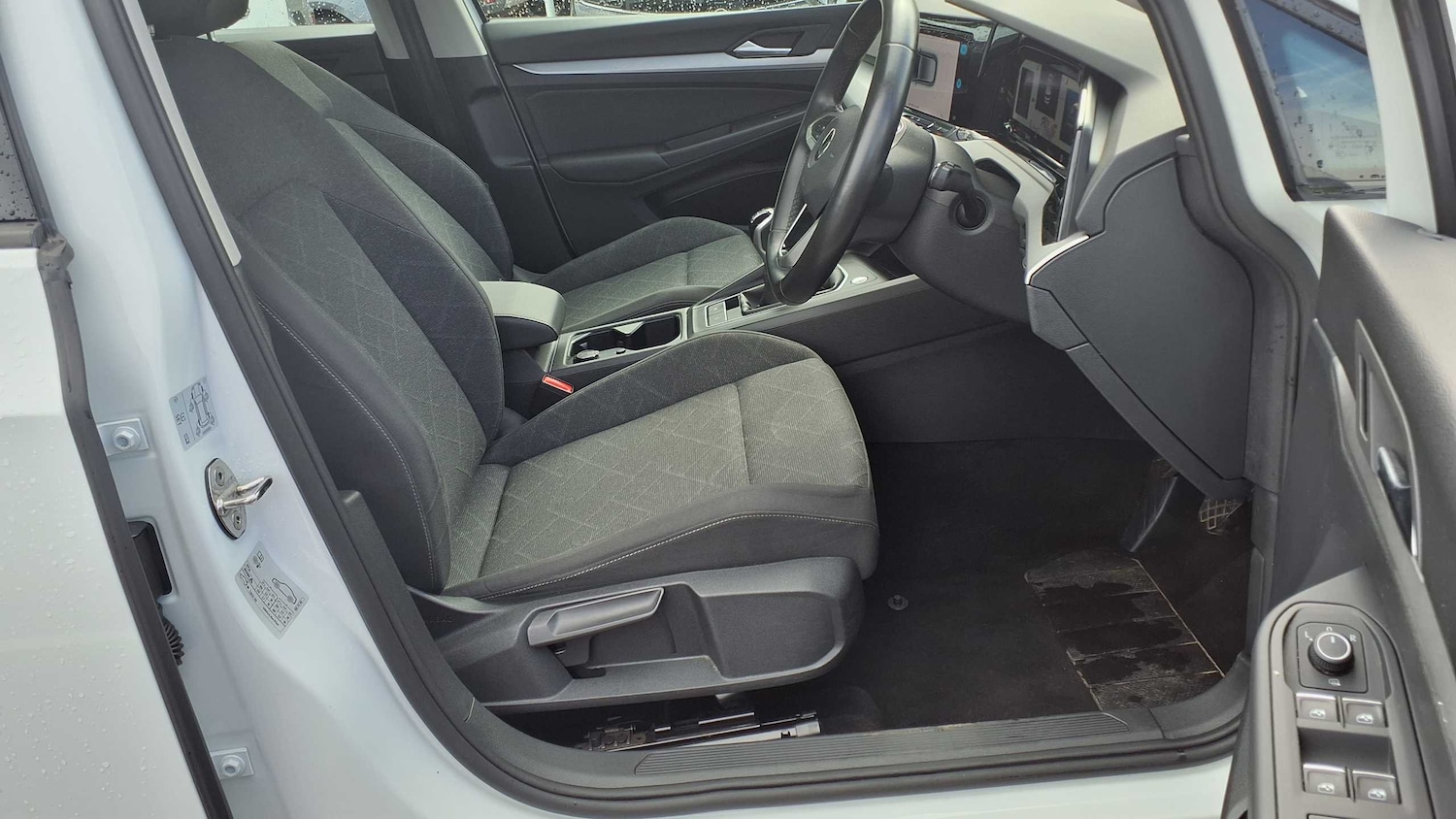 Used Volkswagen Golf 2022 for sale - 76310731: Photo 23