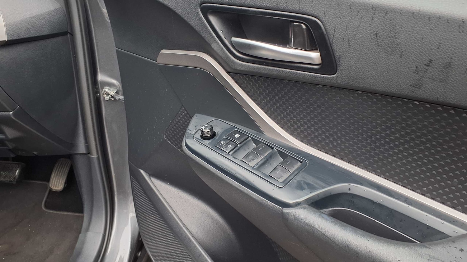 Used Toyota C-HR 2022 for sale - 76553055: Photo 29