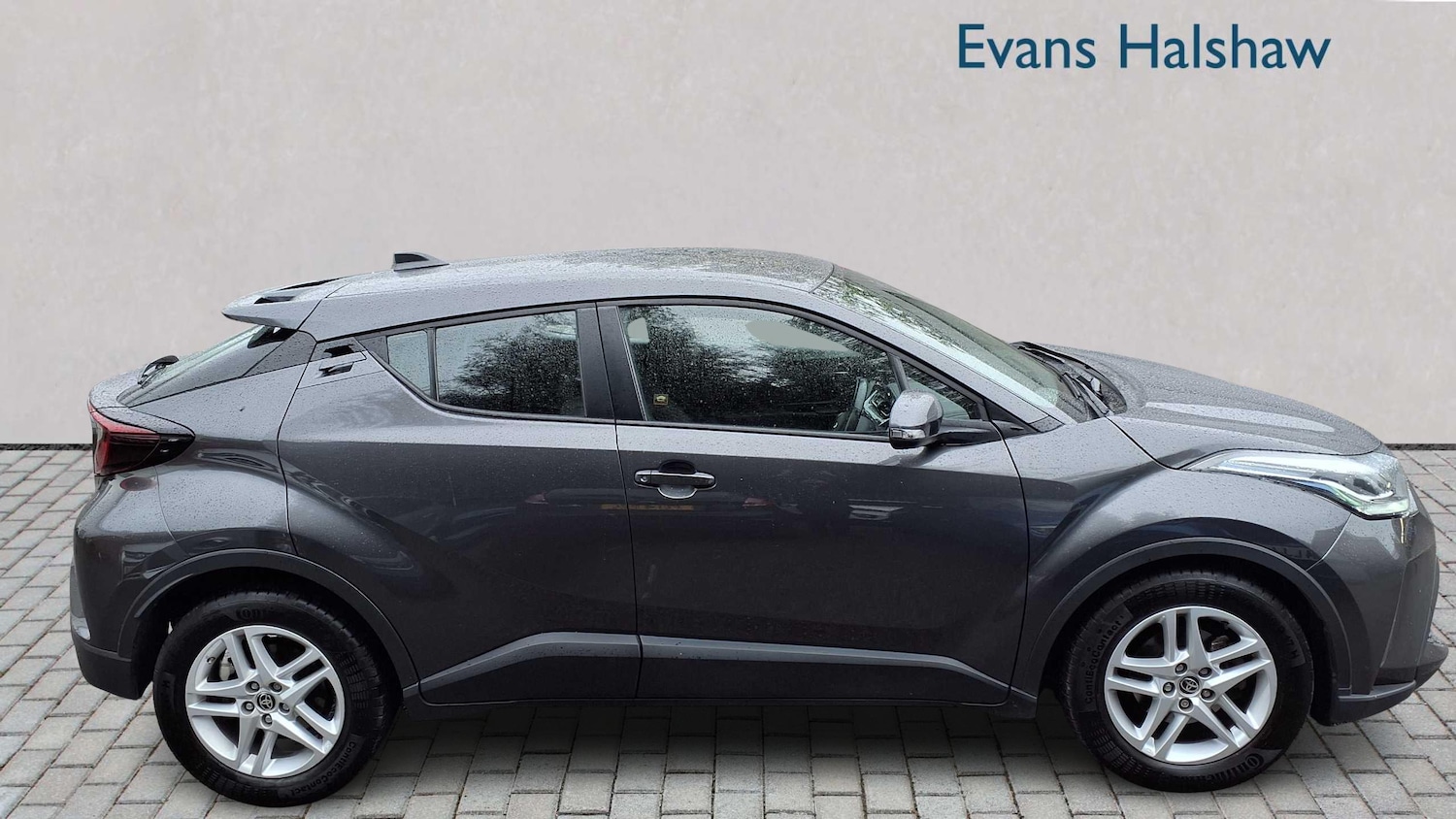 Used Toyota C-HR 2022 for sale - 76553055: Photo 8