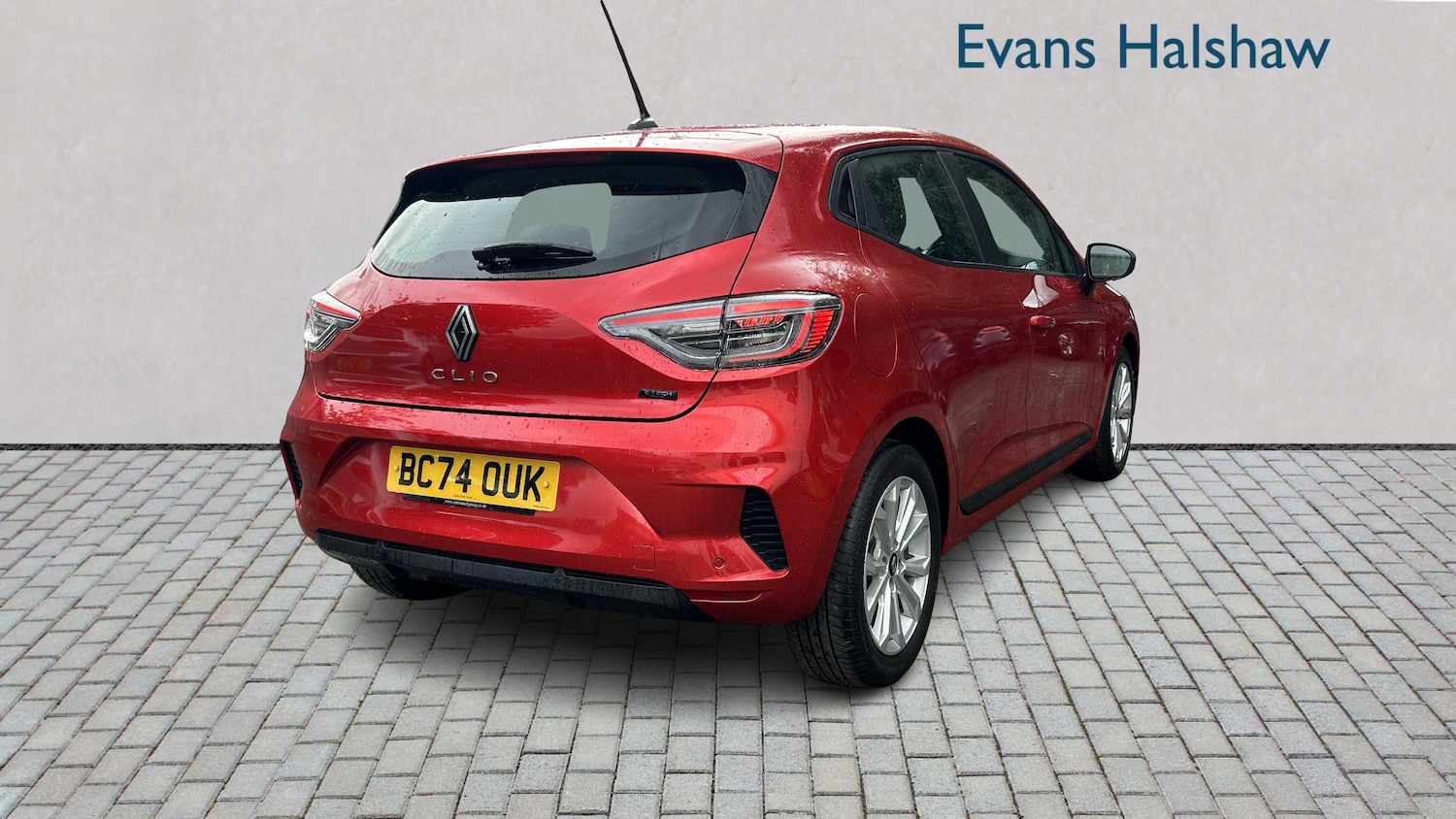 Used Renault Clio 2025 for sale - 76329282: Photo 13