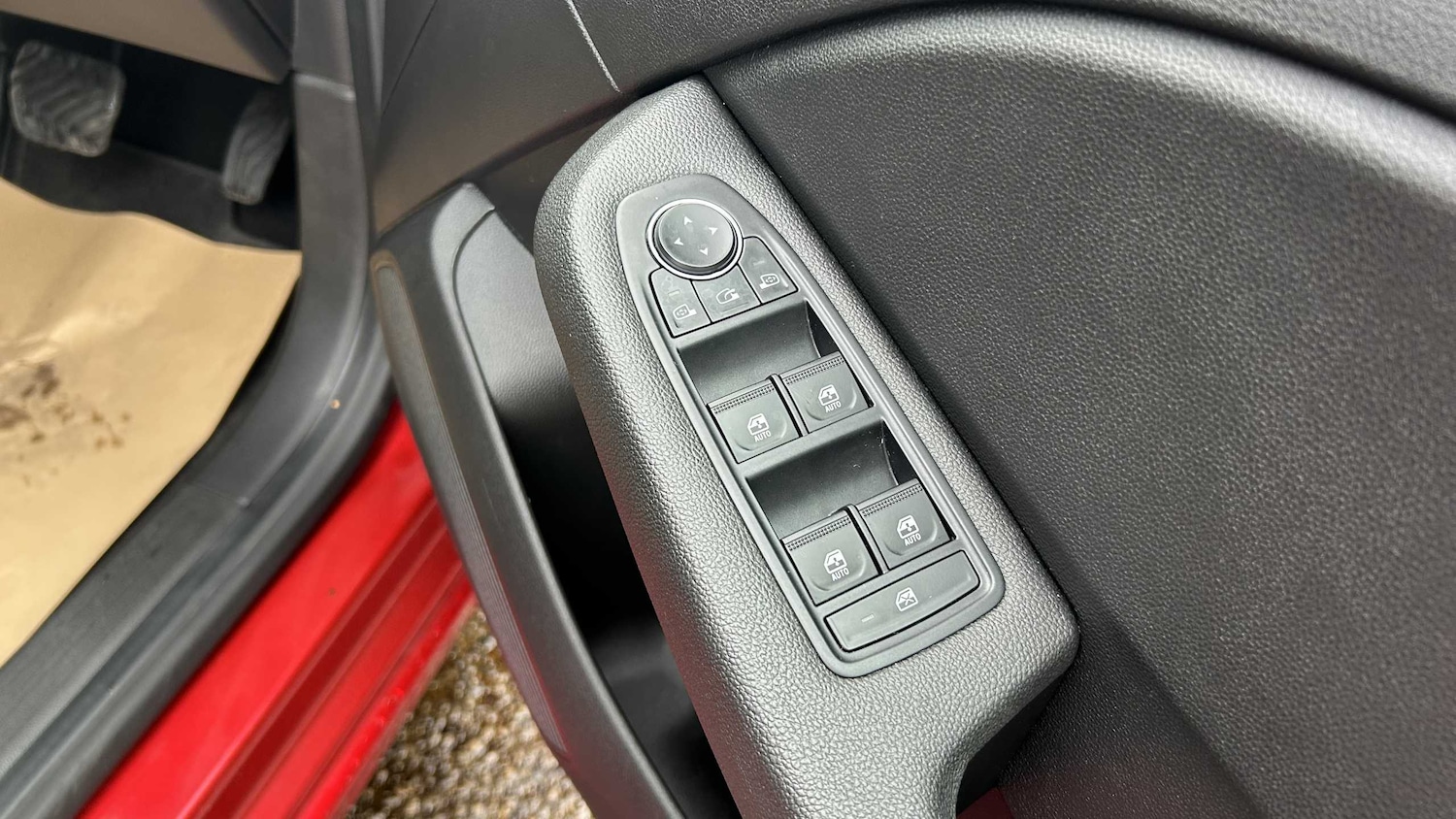 Used Renault Clio 2025 for sale - 76329282: Photo 17