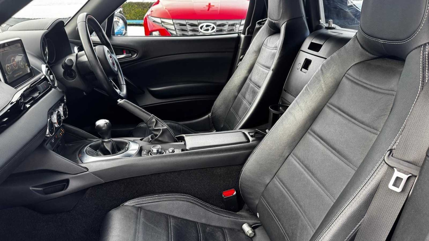 Used Fiat 124 Spider 2018 for sale - 78060162: Photo 31