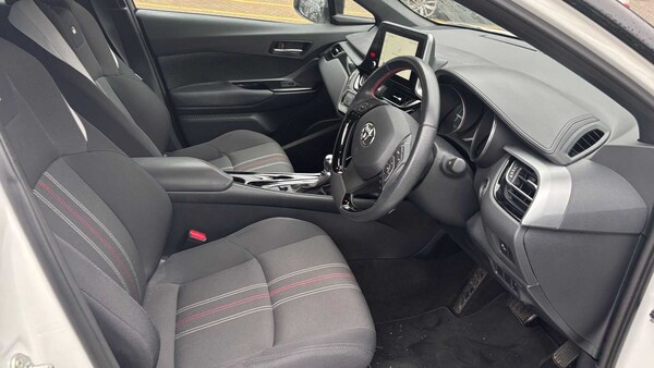 Used Toyota C-HR 2023 for sale - 76063308: Photo 20