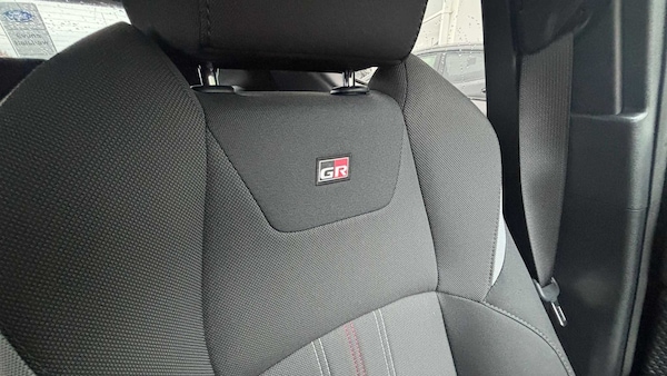 Used Toyota C-HR 2023 for sale - 76063308: Photo 22