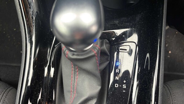 Used Toyota C-HR 2023 for sale - 76063308: Photo 31