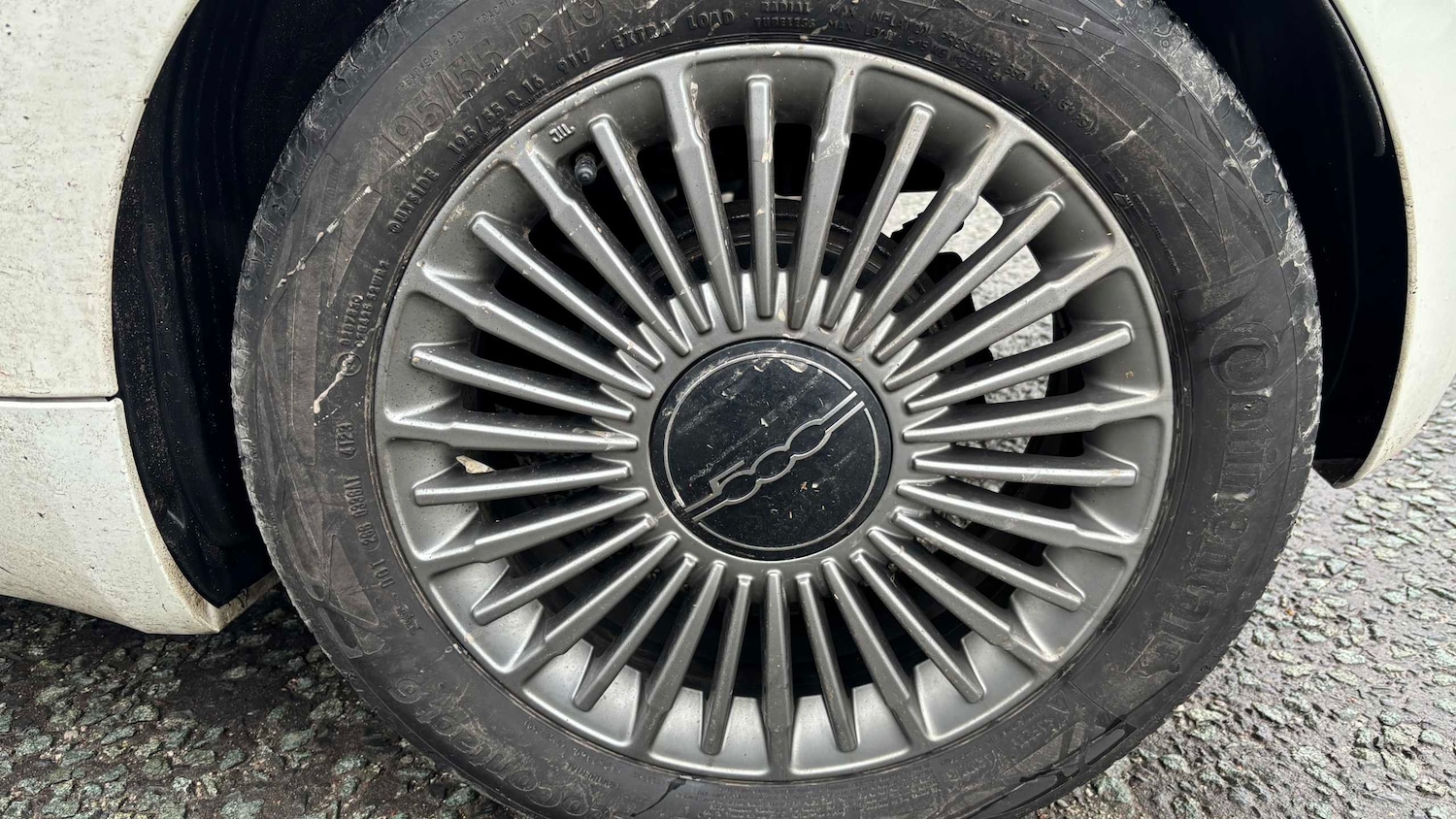 Used Fiat 500 2025 for sale - 77270145: Photo 10