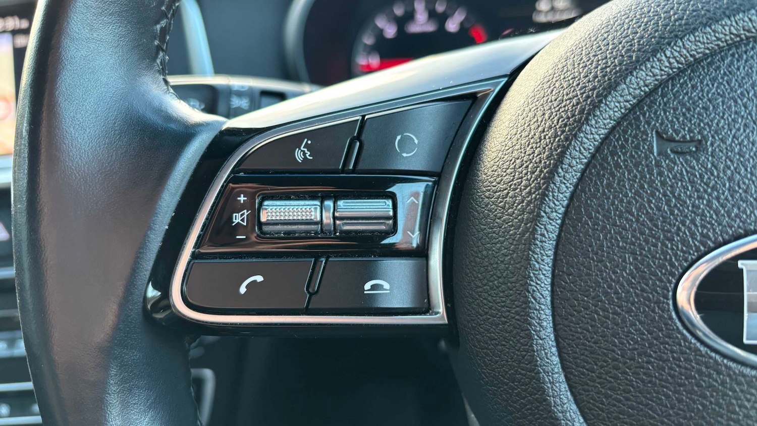 Used Kia Optima 2019 for sale - 76648945: Photo 23