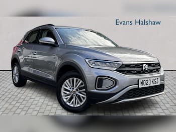 Used Volkswagen T-Roc 2023 for sale - 79702789: Photo
