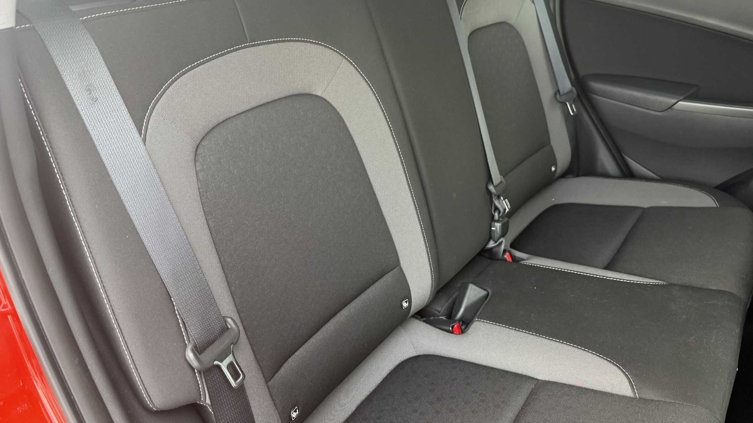 Used Hyundai KONA 2020 for sale - 77373641: Photo 3