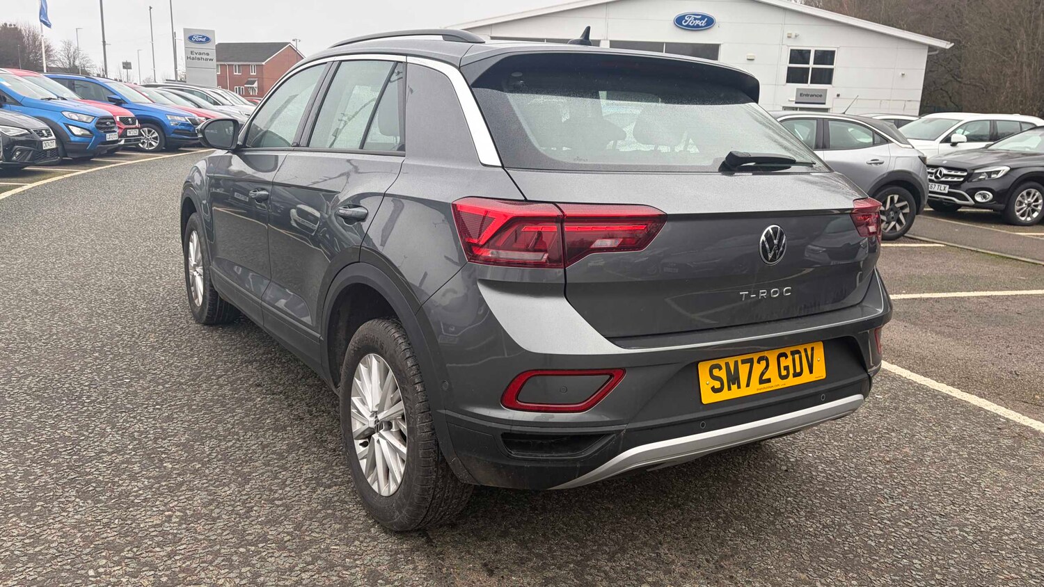 Used Volkswagen T-Roc 2023 for sale - 77711188: Photo 10