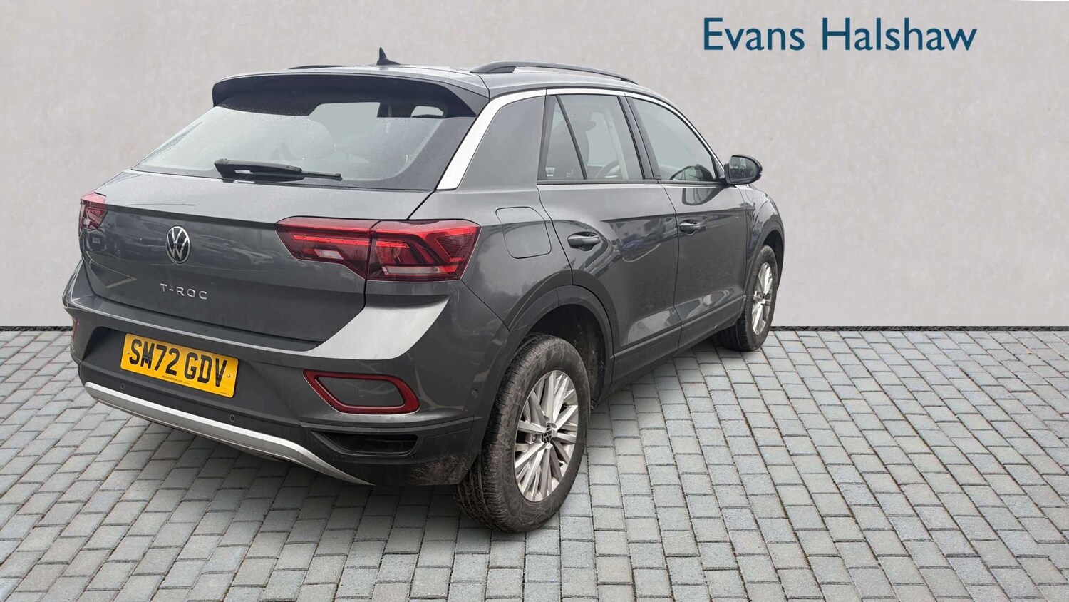 Used Volkswagen T-Roc 2023 for sale - 77711188: Photo 6