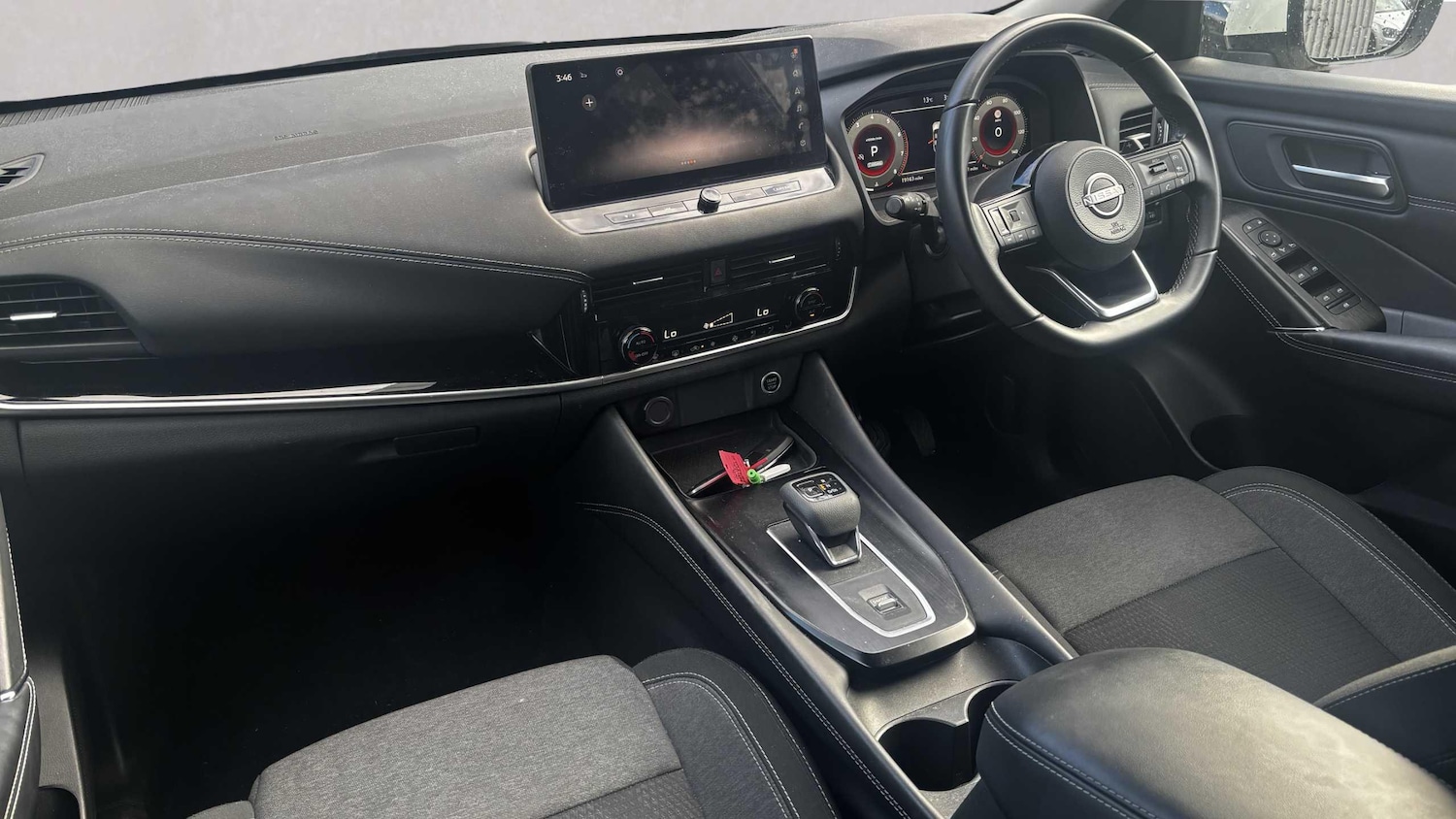 Used Nissan Qashqai 2022 for sale - 76648888: Photo 2