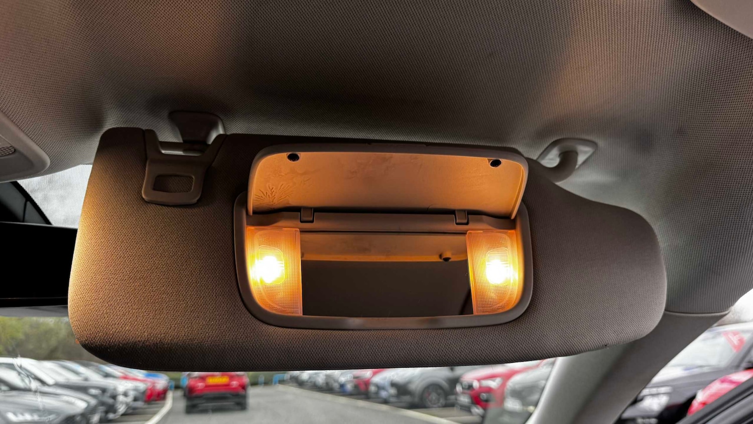 Used Kia Picanto 2024 for sale - 77044116: Photo 30