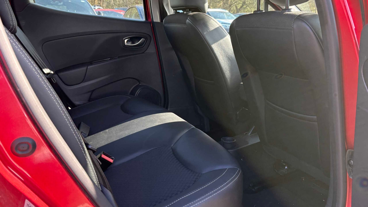 Used Renault Clio 2017 for sale - 77928805: Photo 15