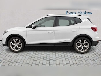 Used SEAT Arona 2024 for sale - 77443602: Photo