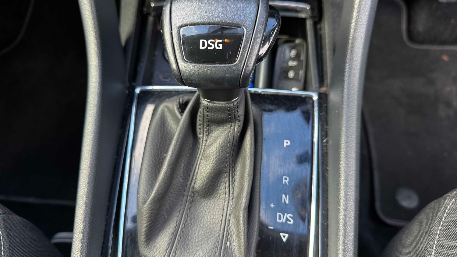 Used Skoda Karoq 2020 for sale - 77648836: Photo 29