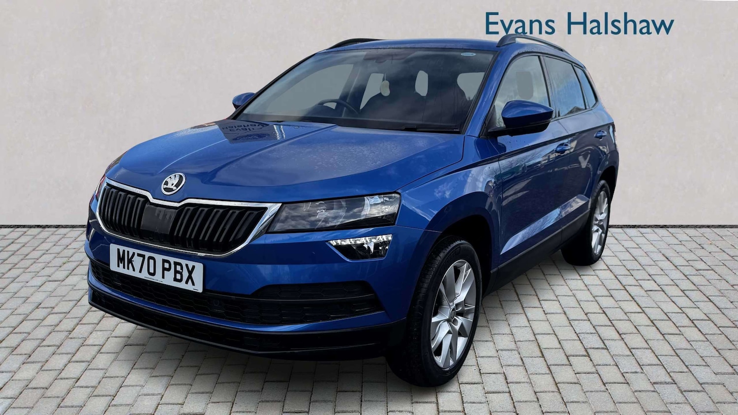 Used Skoda Karoq 2020 for sale - 77648836: Photo 3