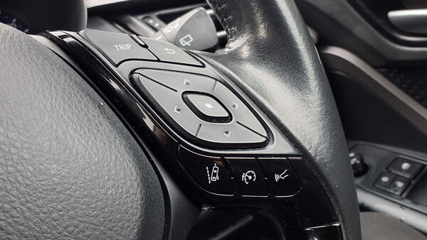 Used Toyota C-HR 2022 for sale - 76004370: Photo 30