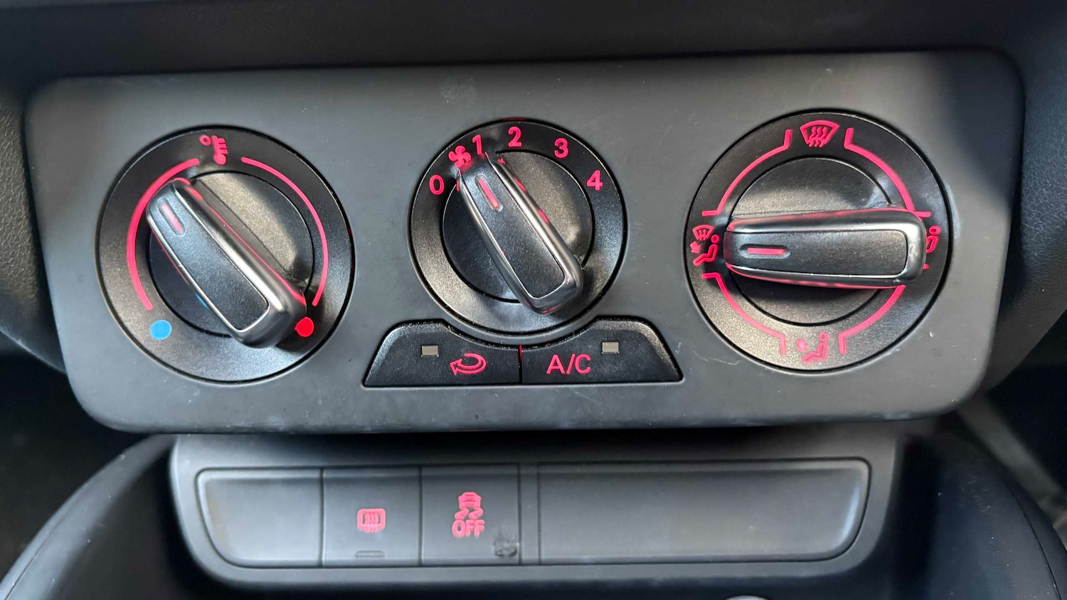 Used Audi A1 2017 for sale - 77914061: Photo 23