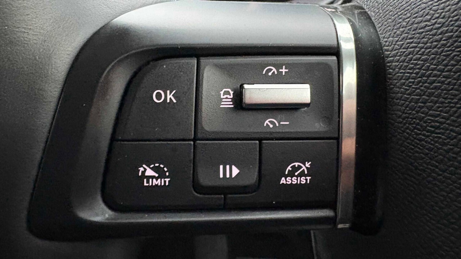 Used Citroen C4 2023 for sale - 77859449: Photo 20