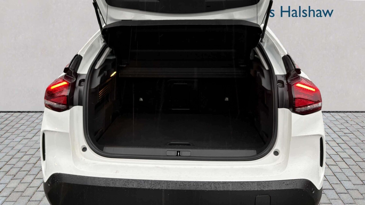 Used Citroen C4 2023 for sale - 77859449: Photo 6