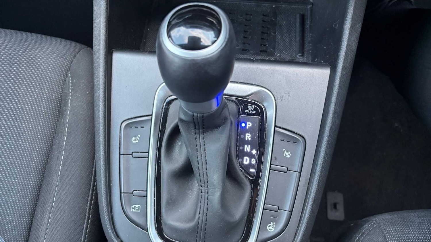 Used Hyundai KONA 2022 for sale - 76362564: Photo 32