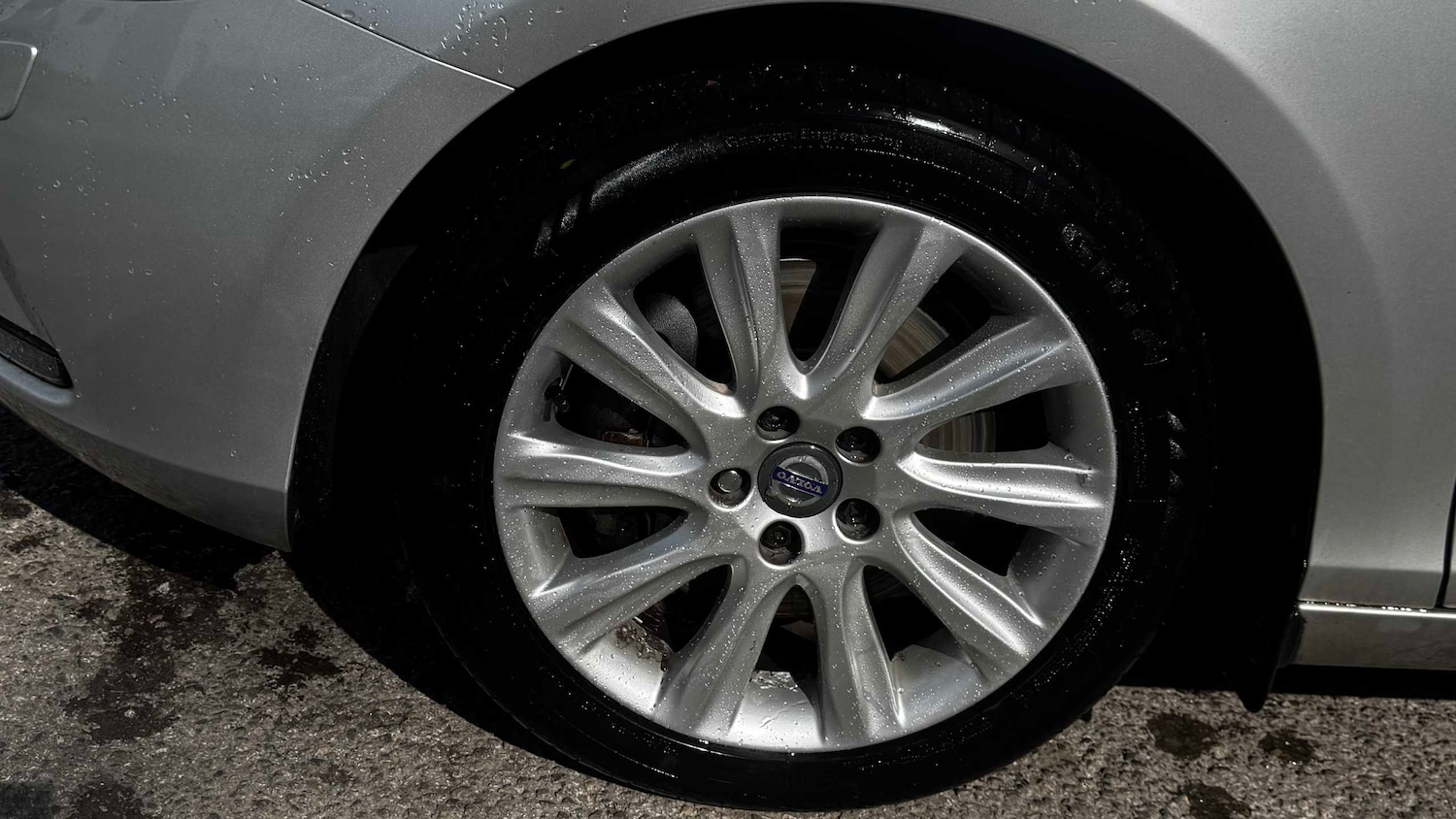 Used Volvo V40 2015 for sale - 78149150: Photo 12