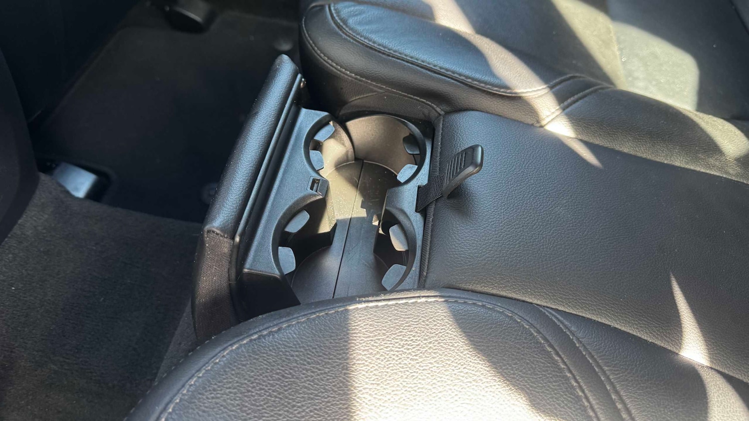 Used Volvo V40 2015 for sale - 78149150: Photo 18