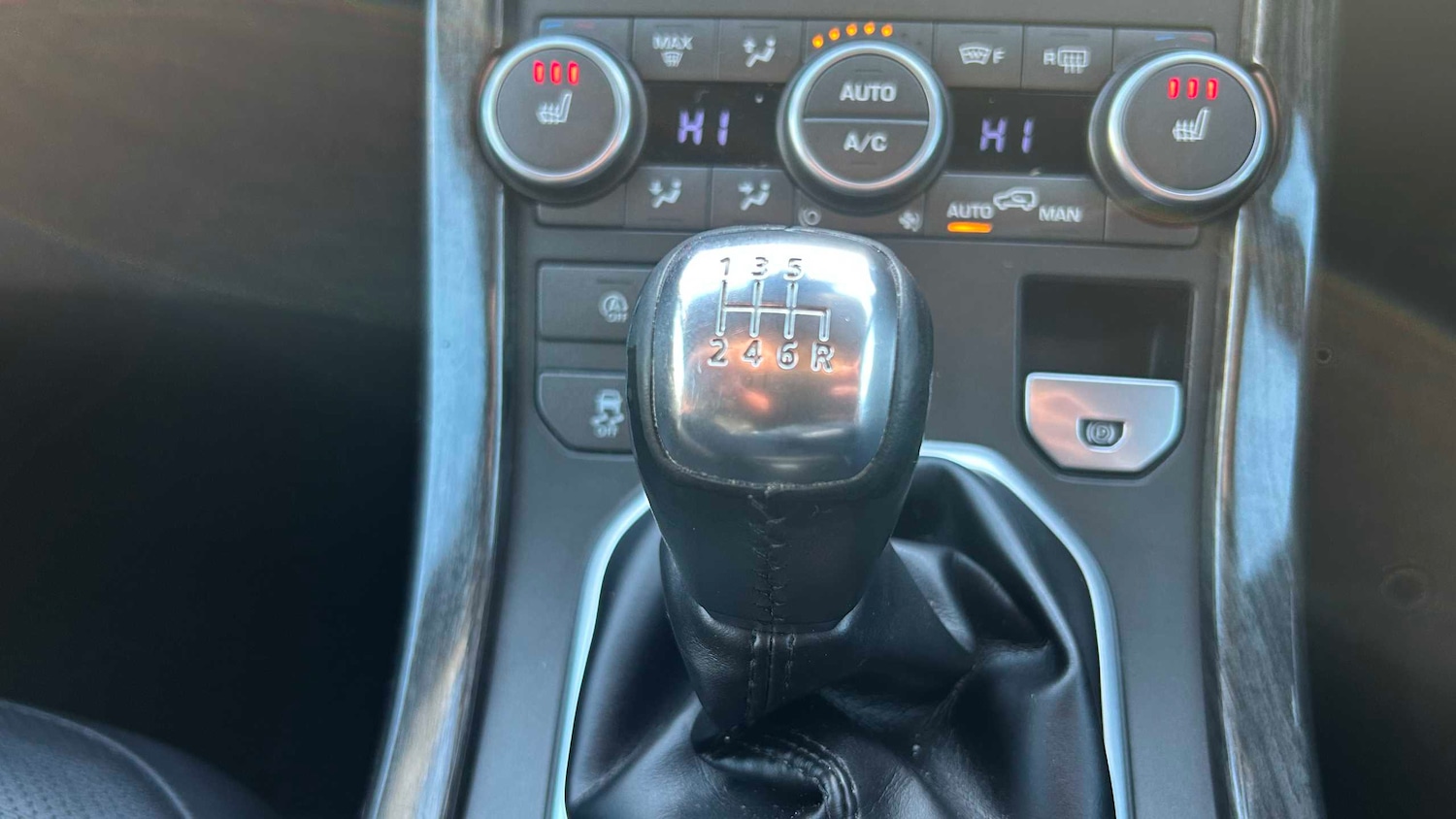 Used Land Rover Range Rover Evoque 2017 for sale - 77373842: Photo 32